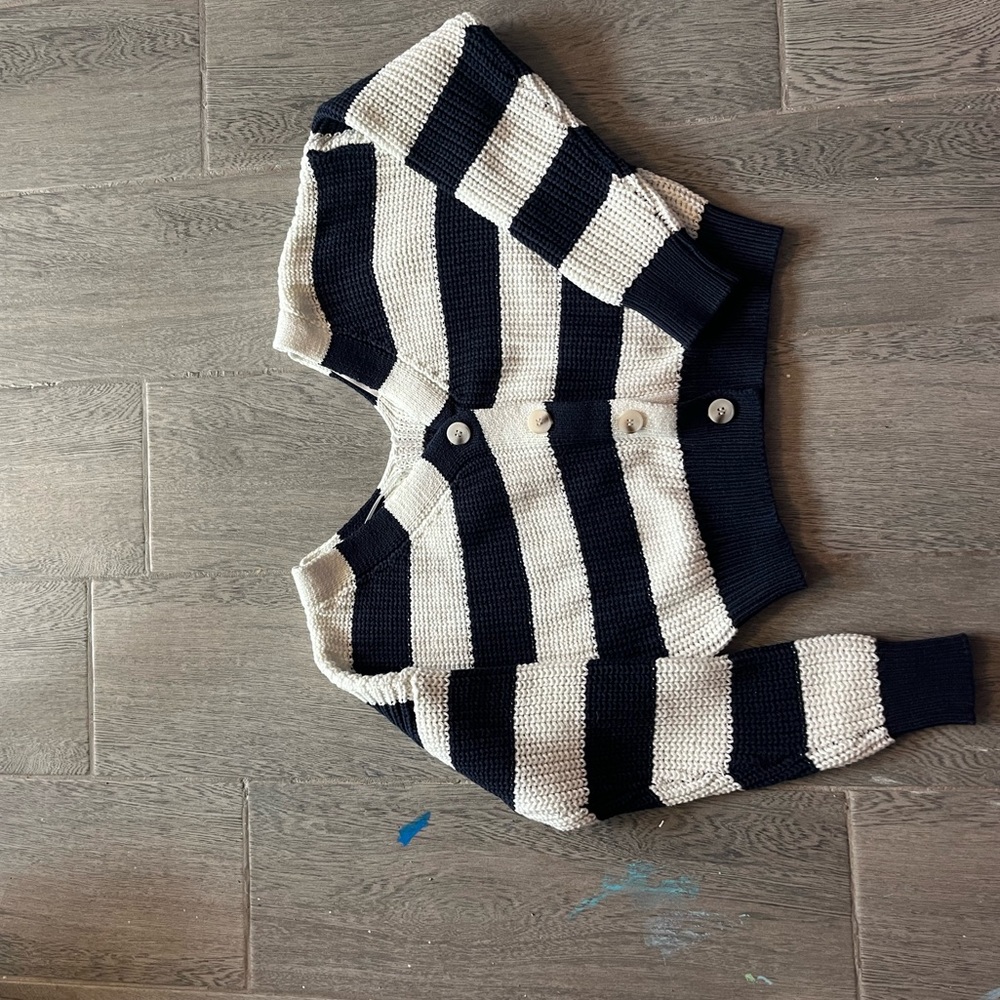 Moon and Madison cropped sweater